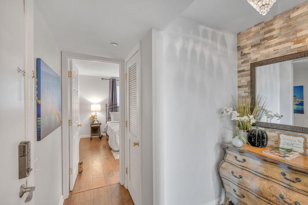 Nash Gold Private Condo - 2Bed, 2Bath, Sleep 6, 25 Min Walk To Broadway And All Nashville Attractions, Pool, Gym ภายนอก รูปภาพ